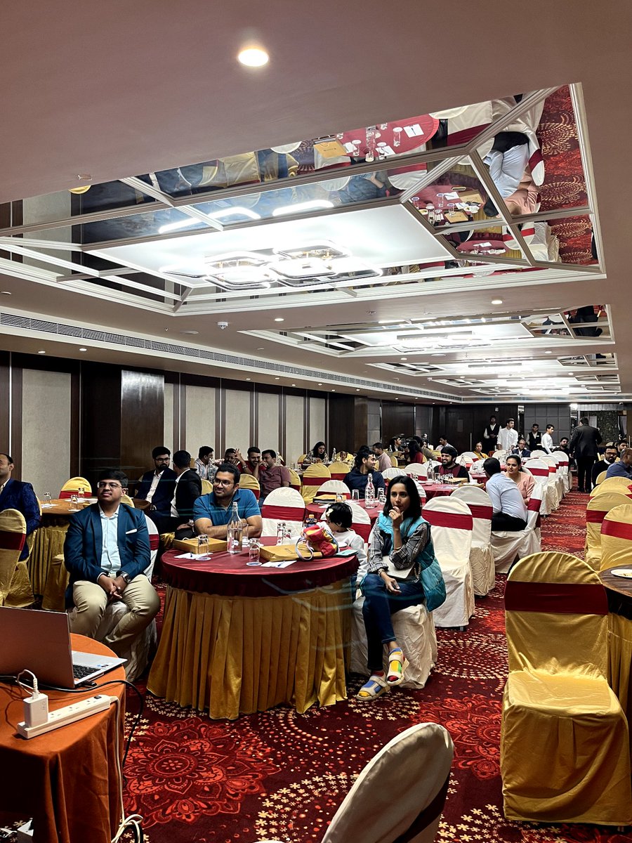alumni_bimtech's tweet photo. An evening filled with nostalgia, connections, and memories! 🌟✨ The Bangalore Chapter Meet brought together the spirit of BIMTECH alumni under one roof. 🏙️❤️ Here's to celebrating the bond that only grows stronger with time! 🥂

#BIMTECHAlumni #BangaloreChapter #Reuinted https://t.co/wRQobSEJZK