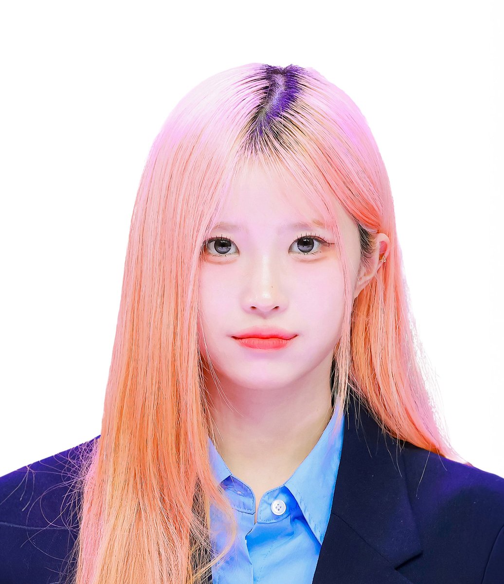 조금 늦긴 했지만 하영이 증명사진 원본 공유합니당. 증명사진 굿즈로 뽑고 싶으신분들은 자유롭게 사용하시길
#송하영 #하영 #프로미스나인 #fromis_9
