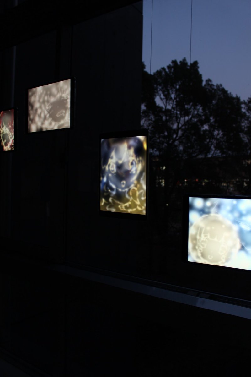 re_mind_2024's tweet photo. ◉作家紹介◉

No.05
触れたことのないひかり/実咲

開催場所 : BankART Station
開催期間 : 2025年2/15-16
開催時間 : 11:00-19:00
入場無料

「Re:mind」

#メ芸卒展2024 #多摩美術大学 #メディア芸術コース https://t.co/trLgiKTo96