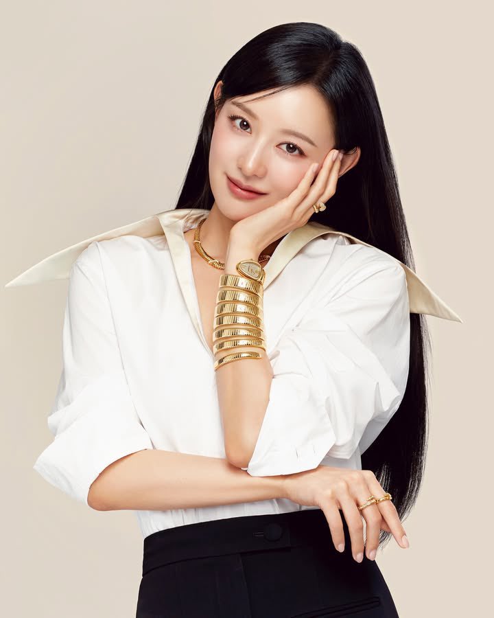 김지원이너무이뻐서죽으려고…….
