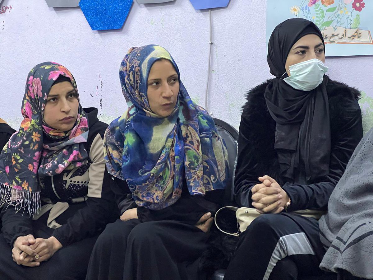 FilippoGrandi's tweet photo. In Aleppo, I spoke to Syrian returnees about their challenges. 

People here need lifesaving help - like shelter.

But to rebuild their lives, they need much more: jobs, healthcare, schools, services...

There is a real sense of hope here. To sustain it requires a global effort. https://t.co/tGjorcMERe