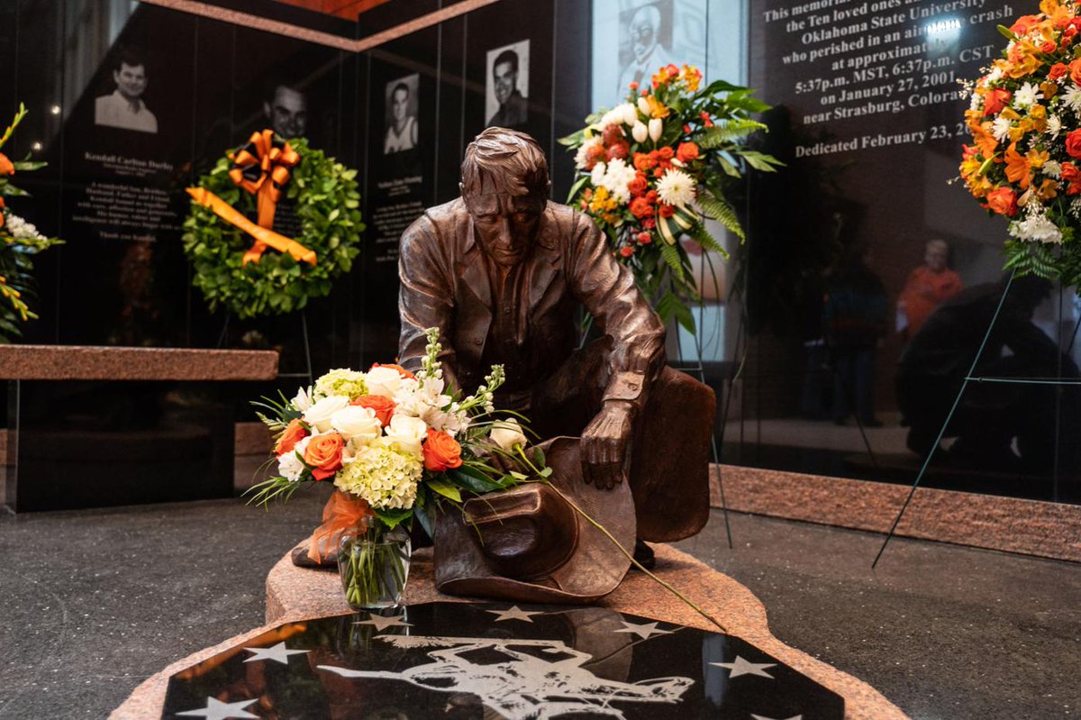 EddieSuttonFdn's tweet image. We Remember.   #Rememberthe10 #RT10