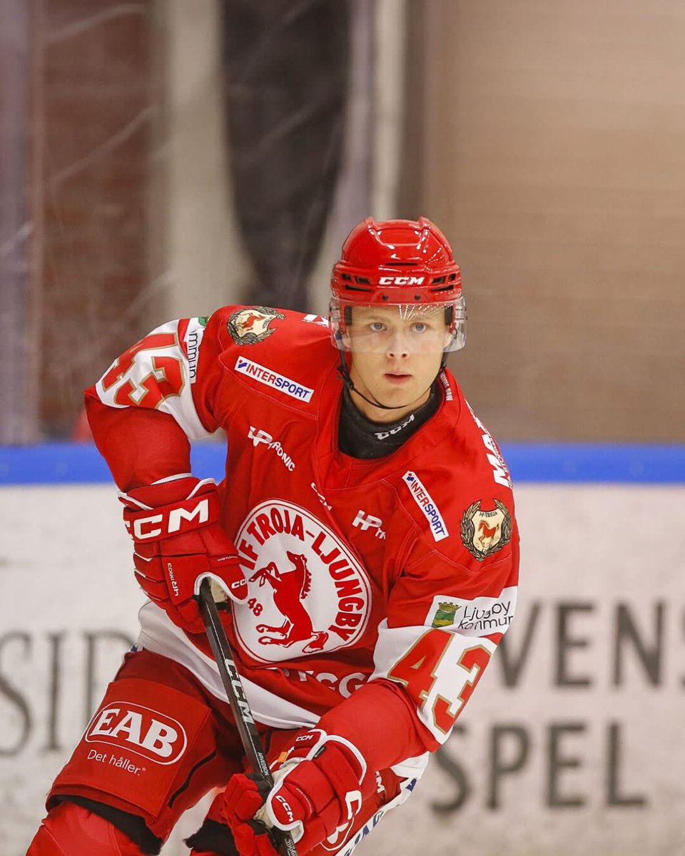 ✍ IF Troja-Ljungby förlänger kontraktet med Adam Arvedson! 

🗞 Läs mer på troja-ljungby.com