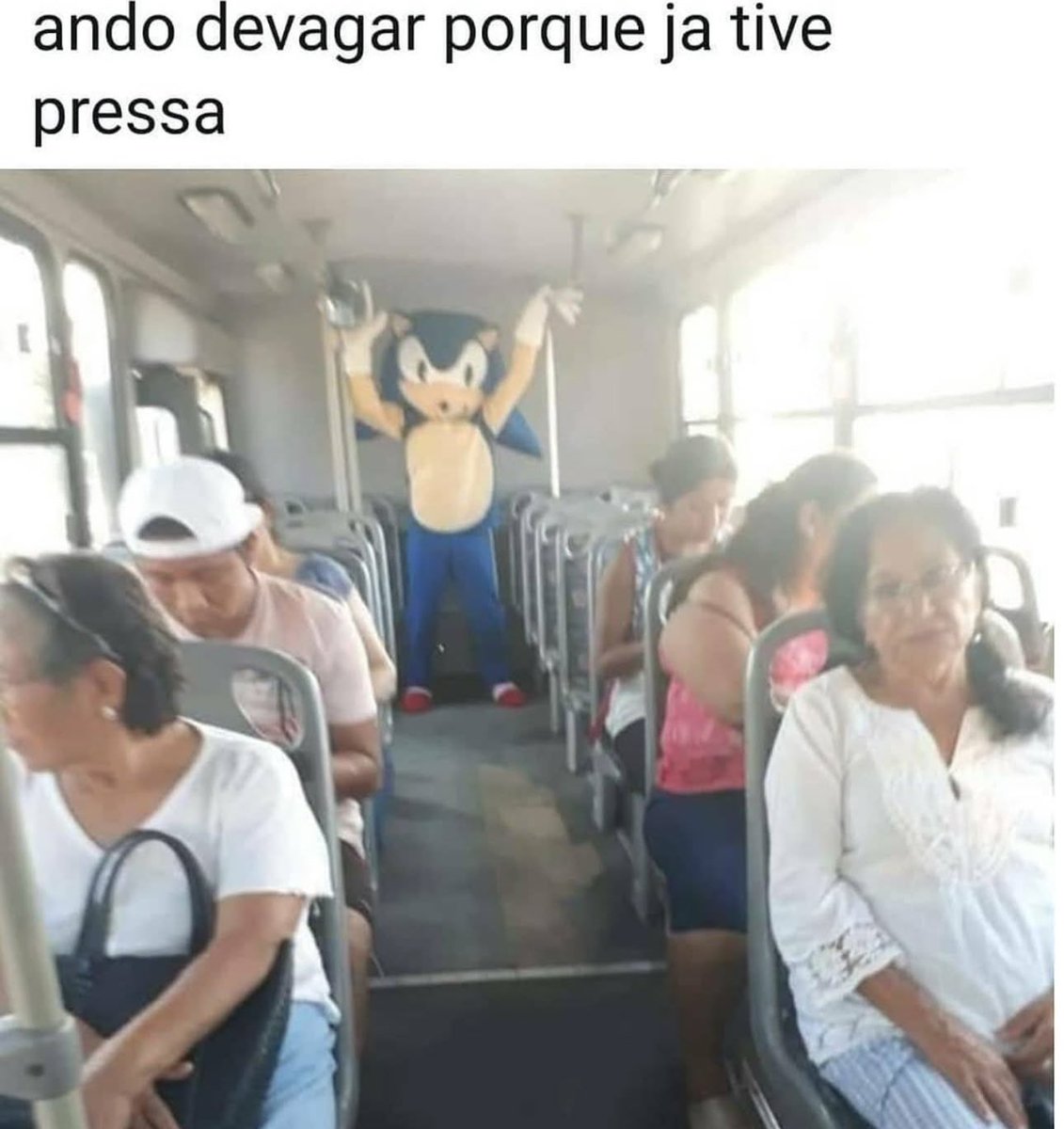 shitpostverdade's tweet photo. https://t.co/y2DFW4Kw6x