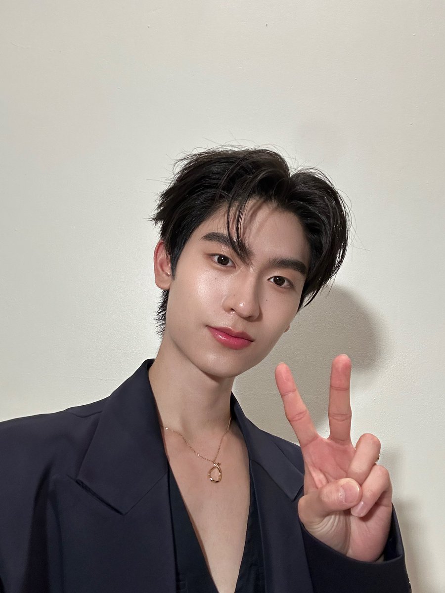 tthomastc's tweet photo. Thank you for coming to see me naa!!
ขอบคุณที่มาหาผมนะค้าบบ ไว้เจอกันงานหน้าน้าา

LAZADA X THOMAS
#EMCHINESENEWYEAR https://t.co/vwtW2w0nXm