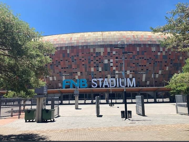 Letstravel65943's tweet photo. FNB Stadium 🏟 

Location 
Soccer City Ave, Nasrec, Johannesburg, 2147

Description 
Sports venue

For more information click here:
https://t.co/Ij7uu95wy6

#SowetoDerby
#letstravelafrica 
#takethejourneywithUS 
https://t.co/70eSp0JapC https://t.co/Hde8qycd5T