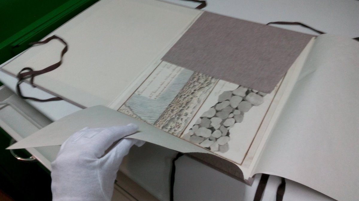 DÍA DEL CONSERVADOR Y RESTAURADOR
#Hoy, #27deEnero celebramos el Día Internacional del #conservador y el #restaurador, de acuerdo con lo establecido en el XVIII Congreso Internacional de #Conservación y #Restauración de #BienesCulturales, celebrado en #Granada en 2011. 
(1/6)🧵