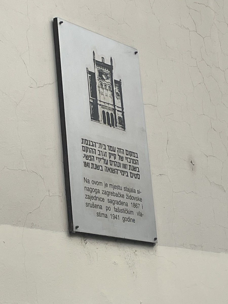 In #Zagreb today on the occasion of the #HolocaustRemembranceDay, our Deputy Head of Mission paid respect to the millions murdered in the Holocaust. #WeRemember their stories and continue to stand against antisemitism, hatred and discrimination in all its forms. #NeverAgain