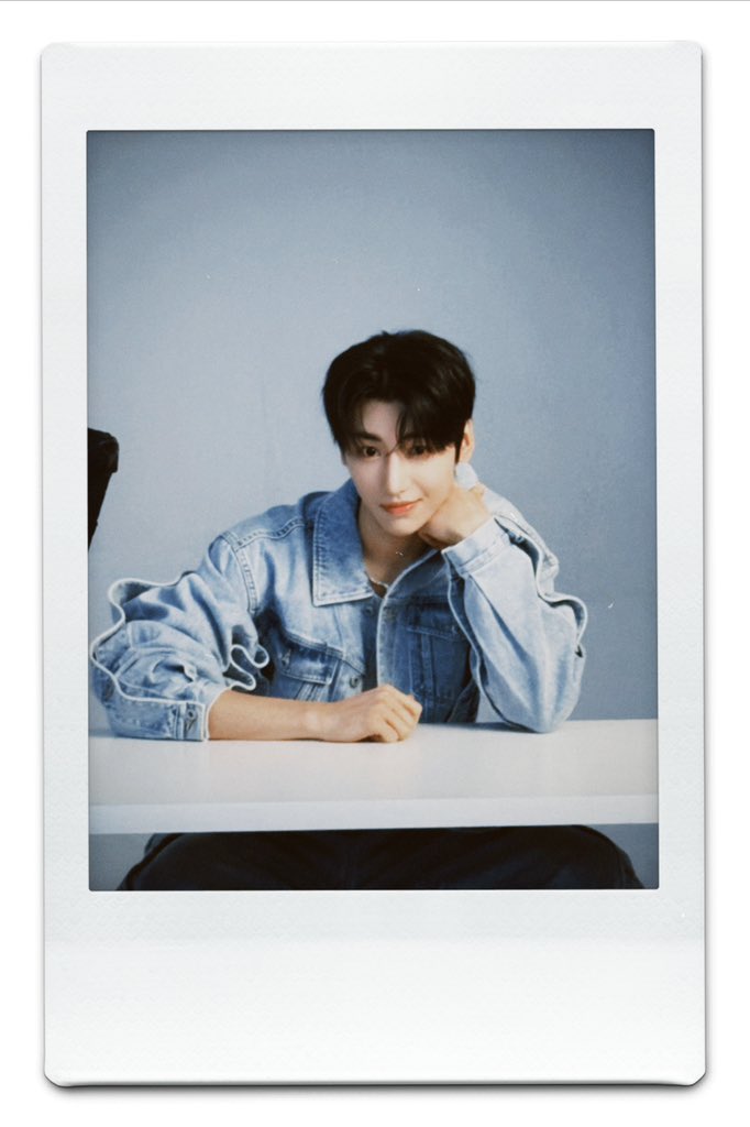 POLARIX1228's tweet photo. Take a polaroid🖼️ #POLARIX #ZAI #YANGDONGHWA #LEEDAEUL https://t.co/hjAylP4tSi