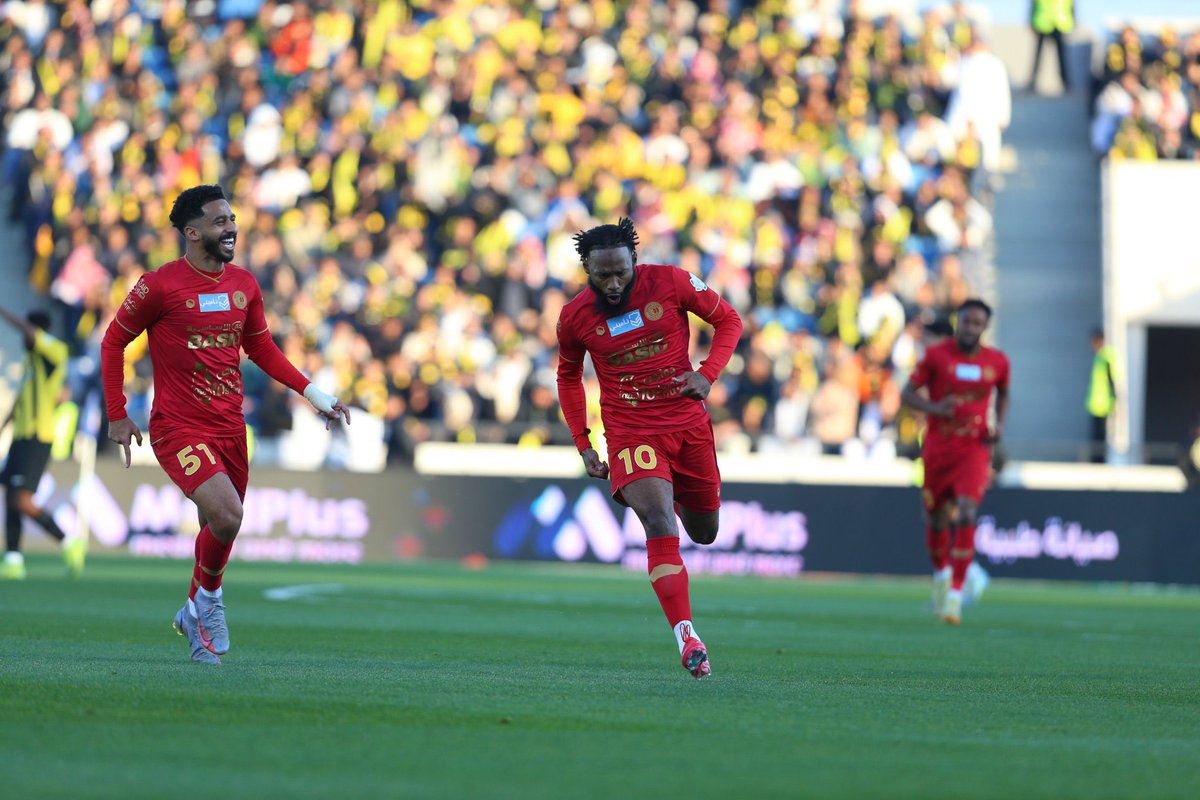 bt3's tweet image. 🚨🚨🚨🚨🚨🚨🚨🚨🚨🚨🚨 معلومة:

خلال دوري المحترفين .. الاتحاد لعب 6 مباريات في ملعب ضمك وفشل في تحقيق الفوز فيها كلها! 😨❌

3 مباريات انتصر ضمك، تعادل 3 مرات.