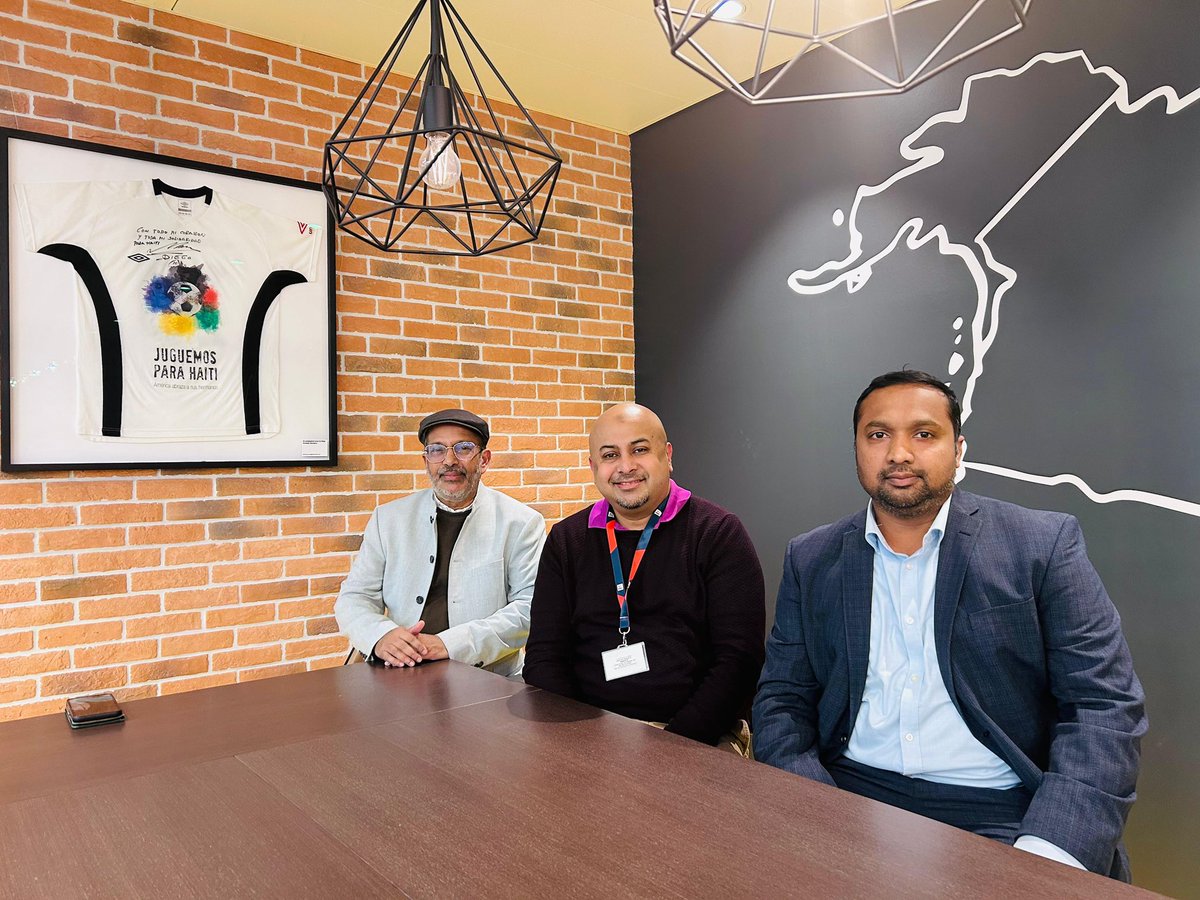 Baazir Kaleelur Rahman tweet media