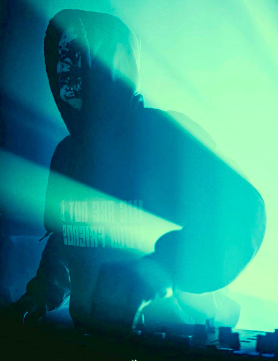 New mix!
soundcloud.com/wrong-audio-mu…