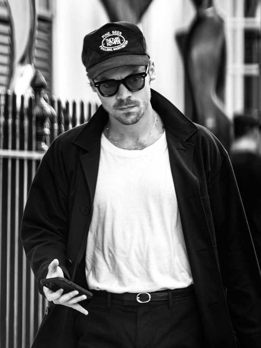 s ☀︎ KISS ALL THE TIME 🪩 tweet media