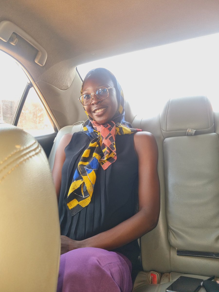arewaafoodqueen's tweet photo. I'm simply thankful for God's masterpiece... Damn! Have you seen a fine black woman today?
#Sarautaarewamina
#SAM
#SamBarbecueTrybe
#GrillACord
#maisuya
#foodgirl https://t.co/cn7XO3PToI