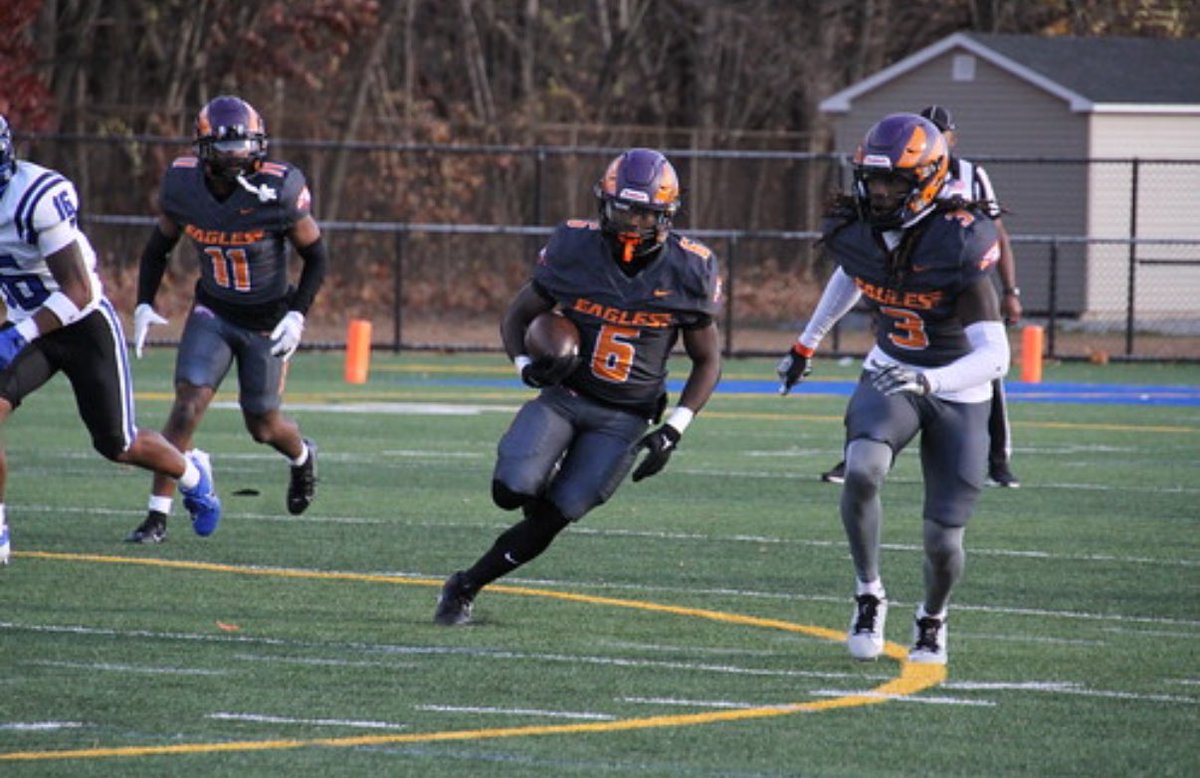 After A great Visit <a href="/post_fb/">Post University Football 🦅</a> and conversation with <a href="/HughVillacis/">Hugh Villacis</a>, I am Truly Blessed to receive my 9th offer from Post University!!
<a href="/DMFootball258/">Driven Minds</a> <a href="/CoachDgrant/">Darnell Grant</a>