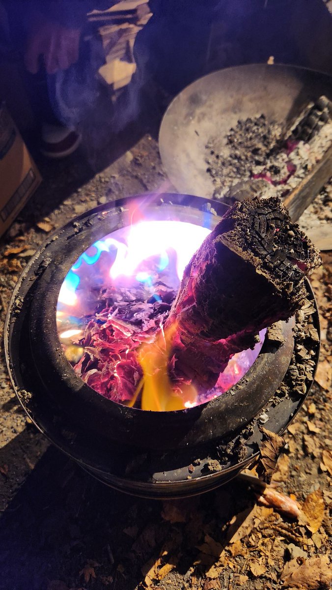 炎分が足りなくて
野焼きする勢い🔥