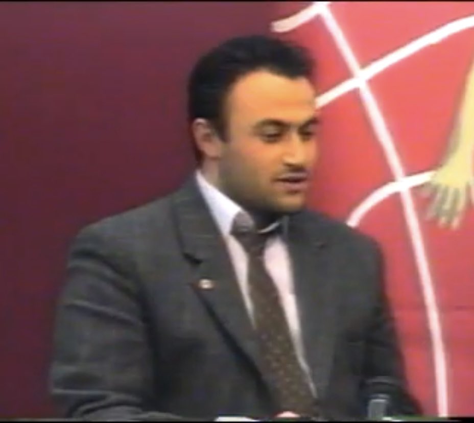 ozgurtopyildiz's tweet photo. 2003 olmasa da 2004

#eskişehirspor 

https://t.co/H3uogEek4U https://t.co/AJIRmRMvth