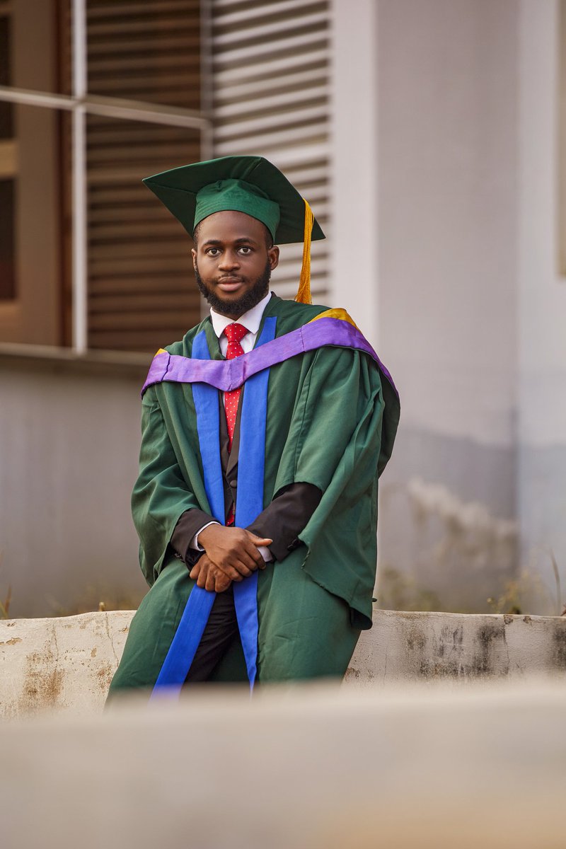 DareLamina1's tweet photo. Lamina Damilare Adetayo 
B.Agric, Soil Science and Land Management, Federal University of Agriculture Abeokuta Ogun State. 

Congratulations to me on my convocation.
God did.

#funaab32ndconvocation https://t.co/62oB6MiCQF