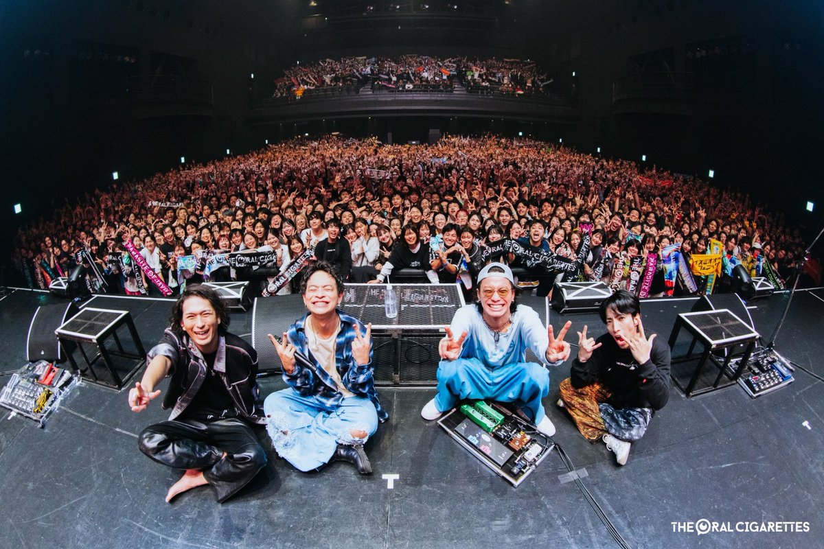 oral_official's tweet photo. 【初日終了！】

「AlterGeist0000 LIVE HOUSE TOUR 2025」初日大阪公演、ありがとうございました！
みなさんのおかげで良いスタートを切ることができました🔥🔥
各地を回ってまたアリーナツアーで大阪に戻ってきますので、よろしくお願いします！

photo by @_SHOT_ROW_ 
#オーラル_AG0000 https://t.co/Si8cWTEltE