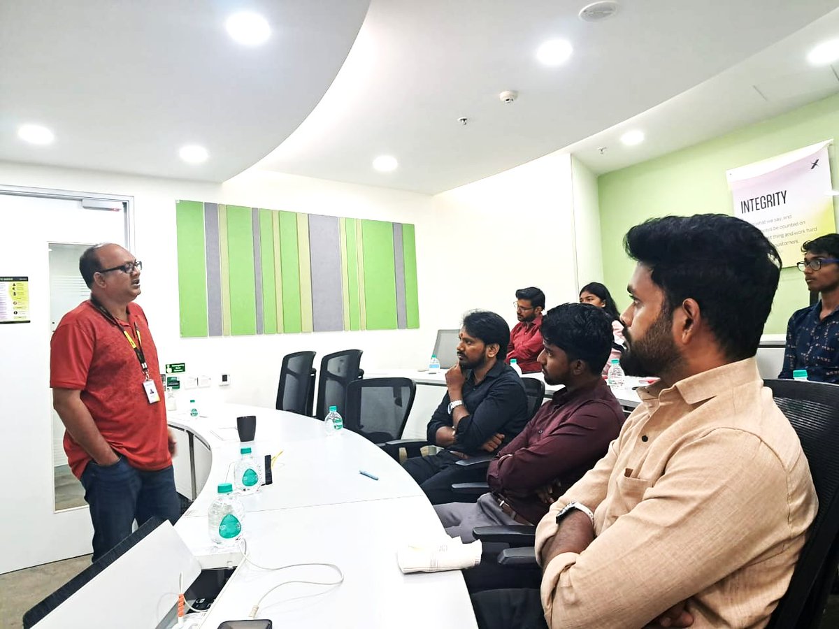 amity_online's tweet image. Industry visit to Dexian India Technology in Chennai for MBA, BBA, MCA, and BCA students. This enriching industry visit provided practical exposure, real-world insights, and career guidance, while helping them broaden their knowledge beyond the virtual classroom.

#IndustryVisit