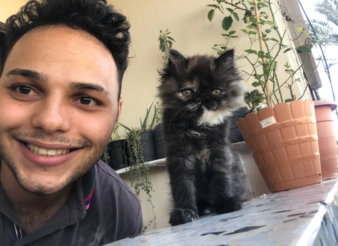 Shadi_ed99's tweet image. Please help us! Share/give: 
🇵🇸gofund.me/076bdf90
Surviving the last 16 months was the hardest thing I've ever done. I didn’t think I'd make it and sometimes, I wished I wouldn't. But here I am, still breathing. 
Now, we look to our future and we only see uncertainty and…