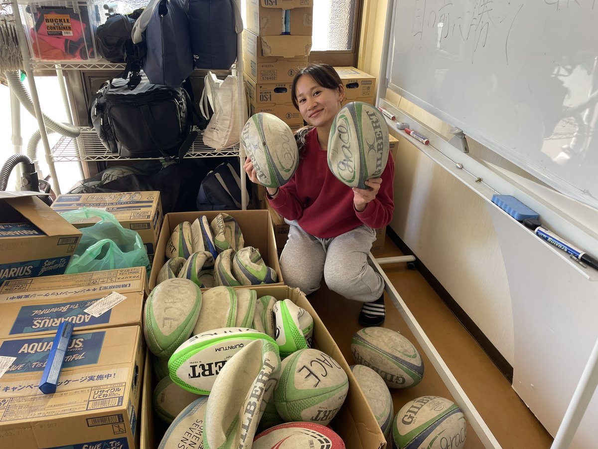 RKUGRACE's tweet photo. 【大掃除】
オフ前恒例の寮の大掃除を行いました!
普段やらないところまで隅々掃除し、ピカピカ綺麗な寮になりました✨
1年間お世話になった寮に感謝ができ、気持ちよくオフが過ごせます🍃
#大掃除 #掃除 #寮生活 #cleaning
#RKU #RKURUGBY #RKUGRACE
#RKUグレース #女子ラグビー #龍ケ崎市 https://t.co/SJ7WAGDVga