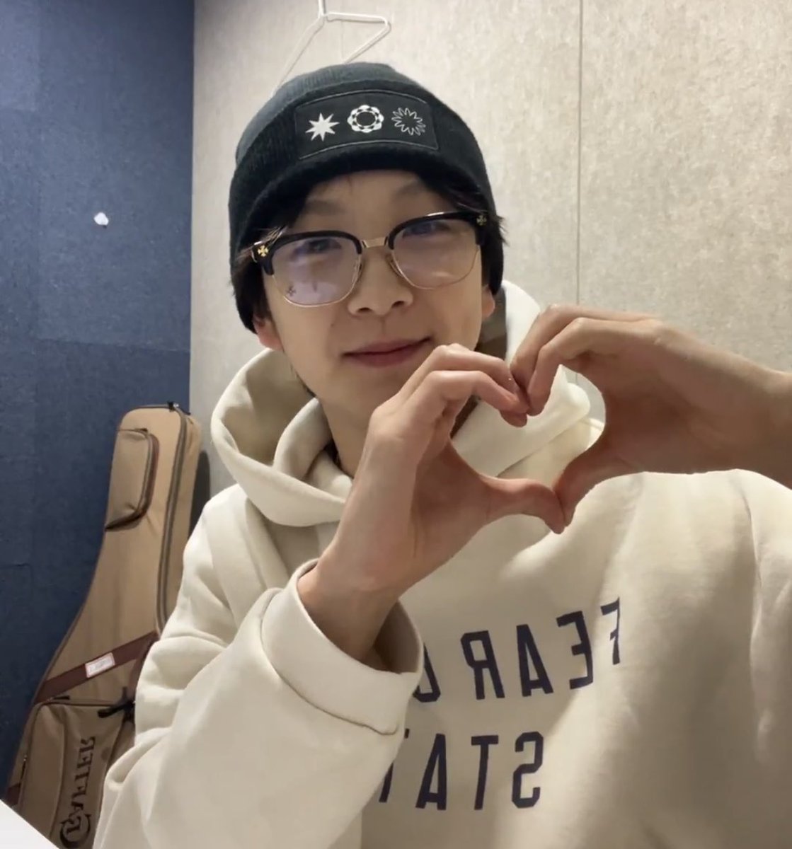 Heartsandone's tweet photo. 🤍🤍
🤍🤍 https://t.co/7pQKEs8Knr
