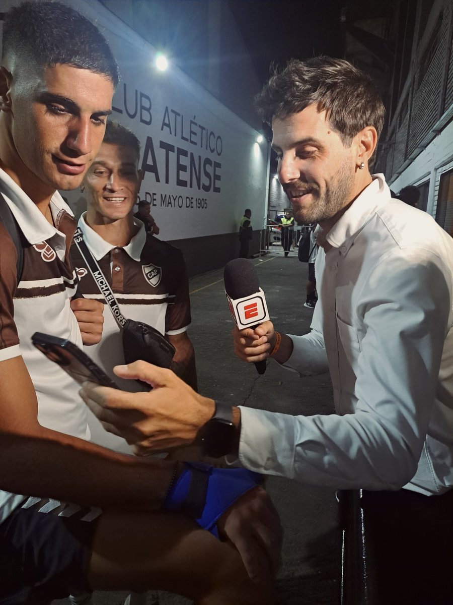 Volvimos a las canchas y en la fecha 1 del Torneo Apertura 2025 estuve en Tigre-Vélez, Barracas Central-Racing y Platense-River 
<a href="/ESPNArgentina/">ESPN Argentina</a> 
#ESPNFútbol1 
•
•
•
#futbolargentino #notero #television #espn #tigre