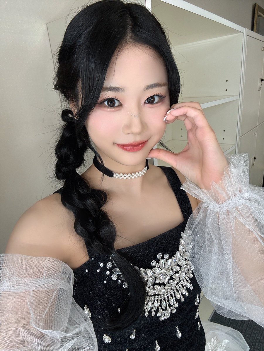 official__ME_I_'s tweet photo. 🫧 : #今日のミーアイ

20250127
@ FAN MEETING in #LAPOSTA2025

#KOKONA 

ファンミーティングありがとうございました！！今日はYOU:MEと私たちだけの空間でとっても幸せな時間でした💜💜本当に楽しかったです！ありがとう！！😻
┈┈┈┈┈┈┈┈┈┈┈┈┈┈┈
ME:I 3RD SINGLE "𝓜𝑼𝑺𝑬"
2025.04.16 Release
https://t.co/XlUttfkpMv
 
#ME_I #ミーアイ #미아이