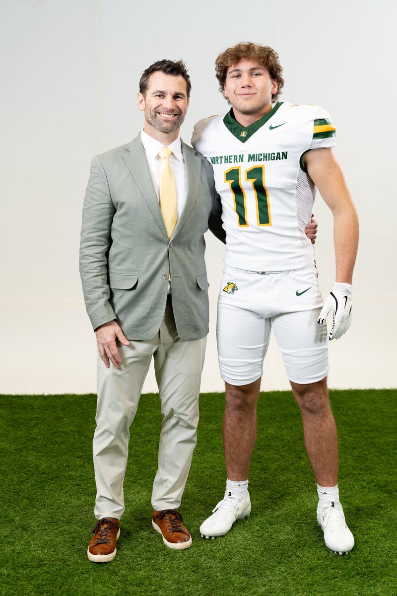 Casey Engle tweet media