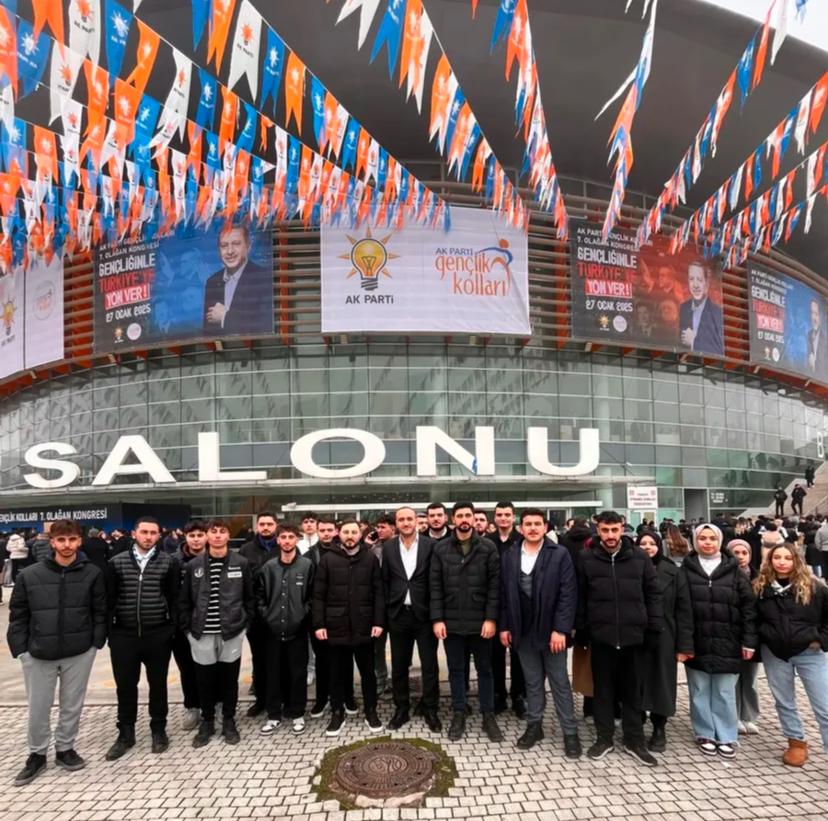 HKBARAN's tweet photo. Ak partimiz'in genel merkez Gençlik kolları kongresinde  gençlerimizle beraberdik,bugüne kadar görevini başarıyla tamamlayan başkanımız @eyupkadirinan'a teşekkür eder,göreve gelen yeni başkanımız @avyusufibis'e başarılar dilerim.

@RTErdogan 
#RecepTayyipErdoğan
#AKParti https://t.co/sNwl8MI0sq