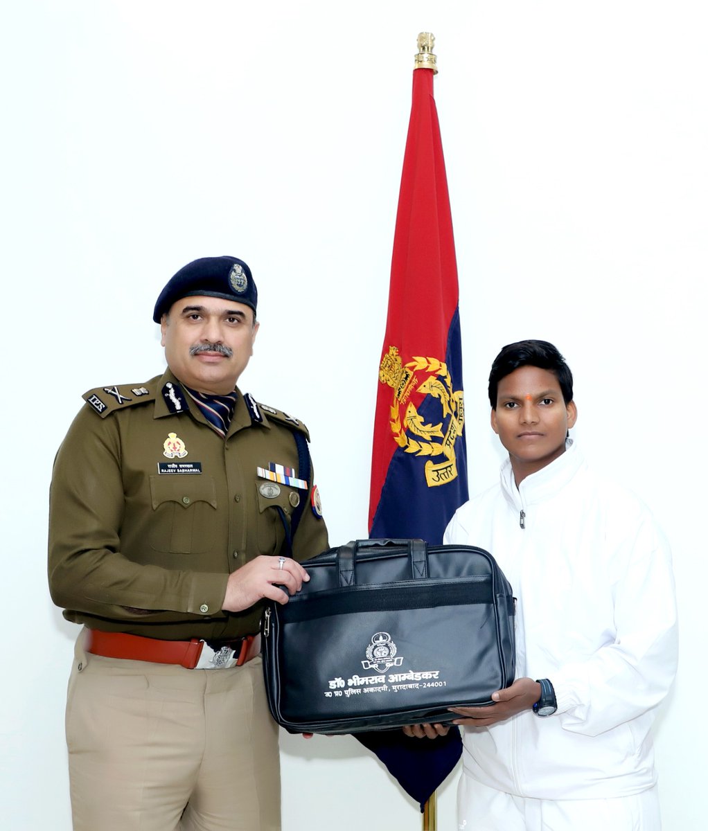 Dr BR Ambedkar U.P Police Academy , Moradabad , UP (@dr_brauppa) on Twitter photo рдЖрдЬ рджрд┐рдирд╛рдВрдХ 27 рдЬрдирд╡рд░реА 2025 рдХреЛ рдбреЙ0 рднреАрдорд░рд╛рд╡ рдЖрдореНрдмреЗрдбрдХрд░ рдЙ0рдкреНрд░0 рдкреБрд▓рд┐рд╕ рдЕрдХрд╛рджрдореА рдореБрд░рд╛рджрд╛рдмрд╛рдж рдореЗрдВ рдХреНрд░рд┐рдХреЗрдЯрд░ рджреАрдкреНрддрд┐ рд╢рд░реНрдорд╛ рдХреЗ рджреНрд╡рд╛рд░рд╛ рд╕рдВрд╕реНрдерд╛ рдкреНрд░рдореБрдЦ рдорд╣реЛрджрдп рдХреЗ рд╕рдордХреНрд╖ рдЙрдкрд╕реНрдерд┐рдд рд╣реЛрдХрд░ рдкреБрд▓рд┐рд╕ рдЙрдкрд╛рдзреАрдХреНрд╖рдХ (рдкреНрд░рд╢рд┐рдХреНрд╖реБ ) рдЙ0рдкреНрд░0 рдкреБрд▓рд┐рд╕ рдХрд╛ рдкрджрд╛рдзрд┐рдХрд╛рд░ рдЧреНрд░рд╣рдг рдХрд┐рдпрд╛ред рдЖрдЬ рджрд┐рдирд╛рдВрдХ 27 рдЬрдирд╡рд░реА 2025 рдХреЛ рдбреЙ0 рднреАрдорд░рд╛рд╡ рдЖрдореНрдмреЗрдбрдХрд░ рдЙ0рдкреНрд░0 рдкреБрд▓рд┐рд╕ рдЕрдХрд╛рджрдореА рдореБрд░рд╛рджрд╛рдмрд╛рдж рдореЗрдВ рдХреНрд░рд┐рдХреЗрдЯрд░ рджреАрдкреНрддрд┐ рд╢рд░реНрдорд╛ рдХреЗ рджреНрд╡рд╛рд░рд╛ рд╕рдВрд╕реНрдерд╛ рдкреНрд░рдореБрдЦ рдорд╣реЛрджрдп рдХреЗ рд╕рдордХреНрд╖ рдЙрдкрд╕реНрдерд┐рдд рд╣реЛрдХрд░ рдкреБрд▓рд┐рд╕ рдЙрдкрд╛рдзреАрдХреНрд╖рдХ (рдкреНрд░рд╢рд┐рдХреНрд╖реБ ) рдЙ0рдкреНрд░0 рдкреБрд▓рд┐рд╕ рдХрд╛ рдкрджрд╛рдзрд┐рдХрд╛рд░ рдЧреНрд░рд╣рдг рдХрд┐рдпрд╛ред