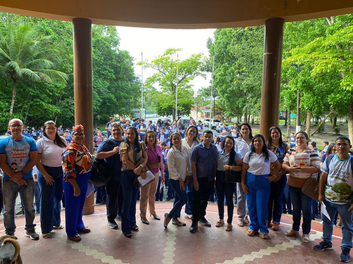 Mais de 500 mil estudantes voltam às aulas nas escolas estaduais do Pará, matriculados nos ensinos Fundamental, Médio e na Educação de Jovens e Adultos (EJA). Cada umas das 975 unidades de ensino #PorTodooPará terão a própria programação de acolhimento dos alunos na largada dos