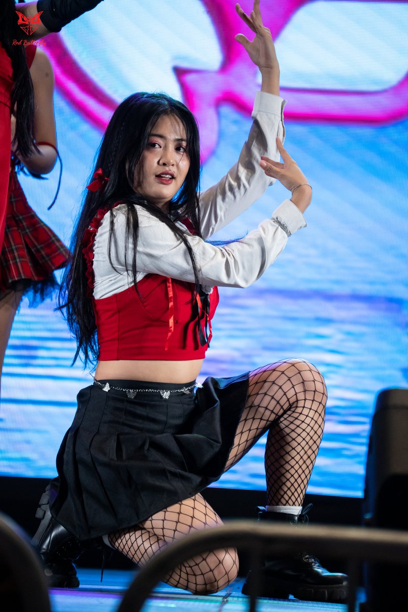 r3d_butterfly's tweet photo. 2024.12.29
Pix!e Mita
🗓️ KPOPCON12
📍 Space @ One Ayala

@pixieofficialph

#pixieofficialph #pixiepopgroup #pixieph https://t.co/q0Shig9dua