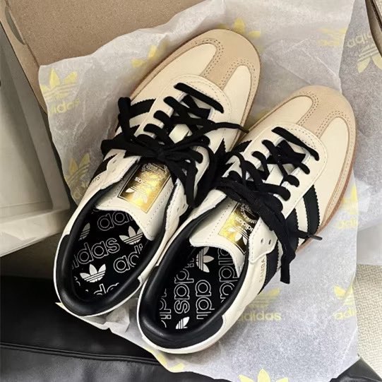 mintchoc_jj's tweet photo. (พร้อมส่ง) รองเท้า Adidas samba og Beige 🐶🤎

Size 38.5 ( 3,600.-) 

สนใจ DM ka 📩❤️ 

#พรีออเดอร์ญี่ปุ่น #พรีออร์เดอร์เกาหลี #พรีออเดอร์จีน #พรีออเดอร์ #รองเท้าadidas #adidasoriginals https://t.co/gRm7cQ08oJ