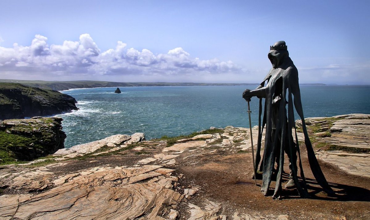 WeAcceptPets's tweet photo. Padstow View Campsite is a tranquil, dog-friendly retreat in Cornwall with picturesque estuary views. As well as exploring the stunning Cornish coast, you can visit attractions including Tintagel Castle.π°
AcceptsπΆ
https://t.co/CS9FZBudM7
#CornwallCamping #DogFriendly #StIssey https://t.co/s792itQziE