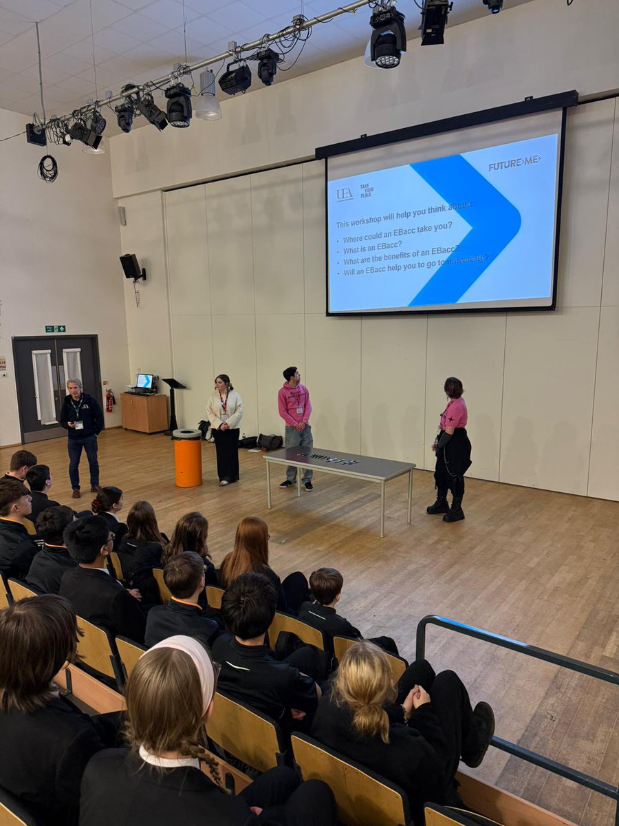 VictoryAcad's tweet photo. Another workshop today to help students make well informed decisions #EBacc #Languages We also might have just had our assessment for the Careers Gold award! Let’s just say, it went well! https://t.co/f21FzPIzEn