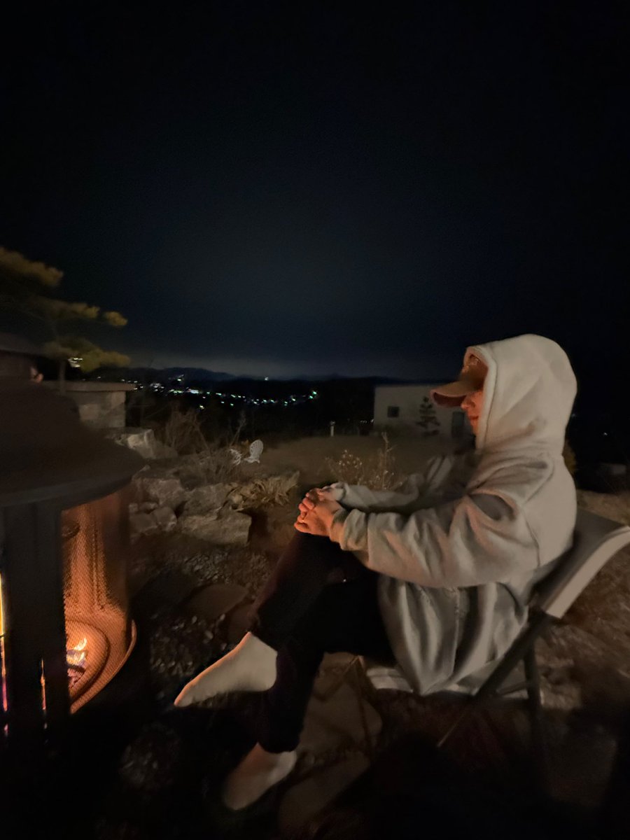 250127 #세림버블 23:15 KST

serim and his mom 🥰