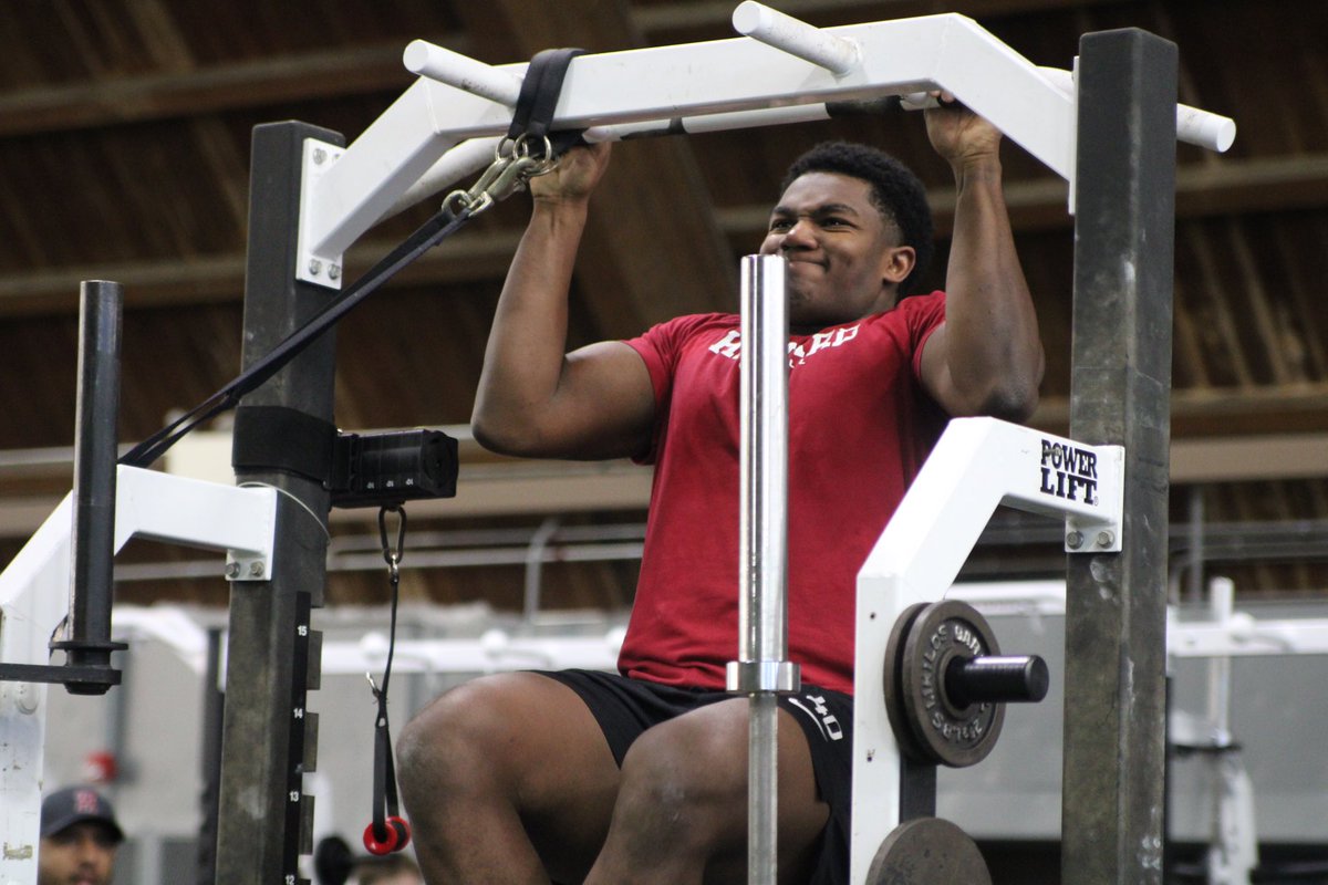 Harvard Football tweet media