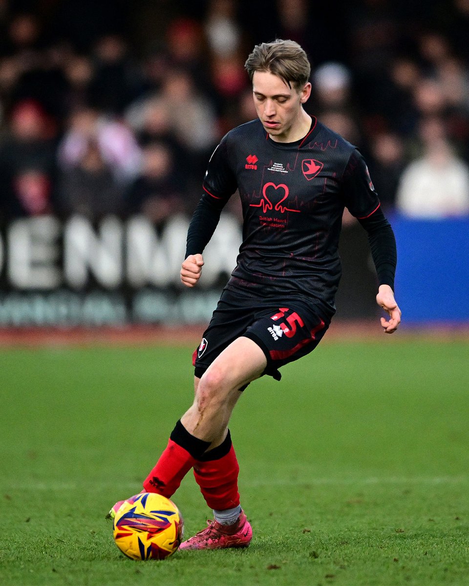 JT makes the <a href="/SkyBetLeagueTwo/">Sky Bet League Two</a> TOTW 👊

#ctfc♦️