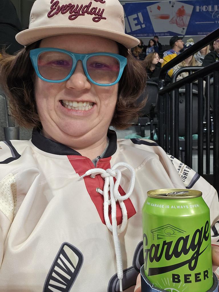 Rockin my <a href="/drinkgaragebeer/">Garage Beer</a> hockey jersey will drinking a garage beer.