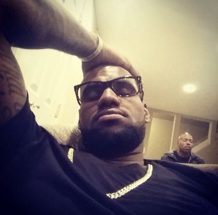 🍯🔥🍗 tweet media