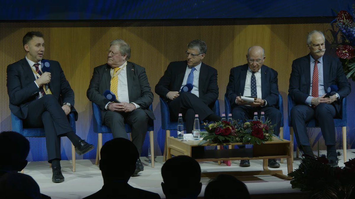 In panel, 'The Decade of New Risks for Monetary Policy’ prominent financial and economic leaders delved into the monetary policy implications of the newfound vulnerabilities triggered by geopolitical changes.
Watch the discussion of Barnabás Virág, Deputy Governor of