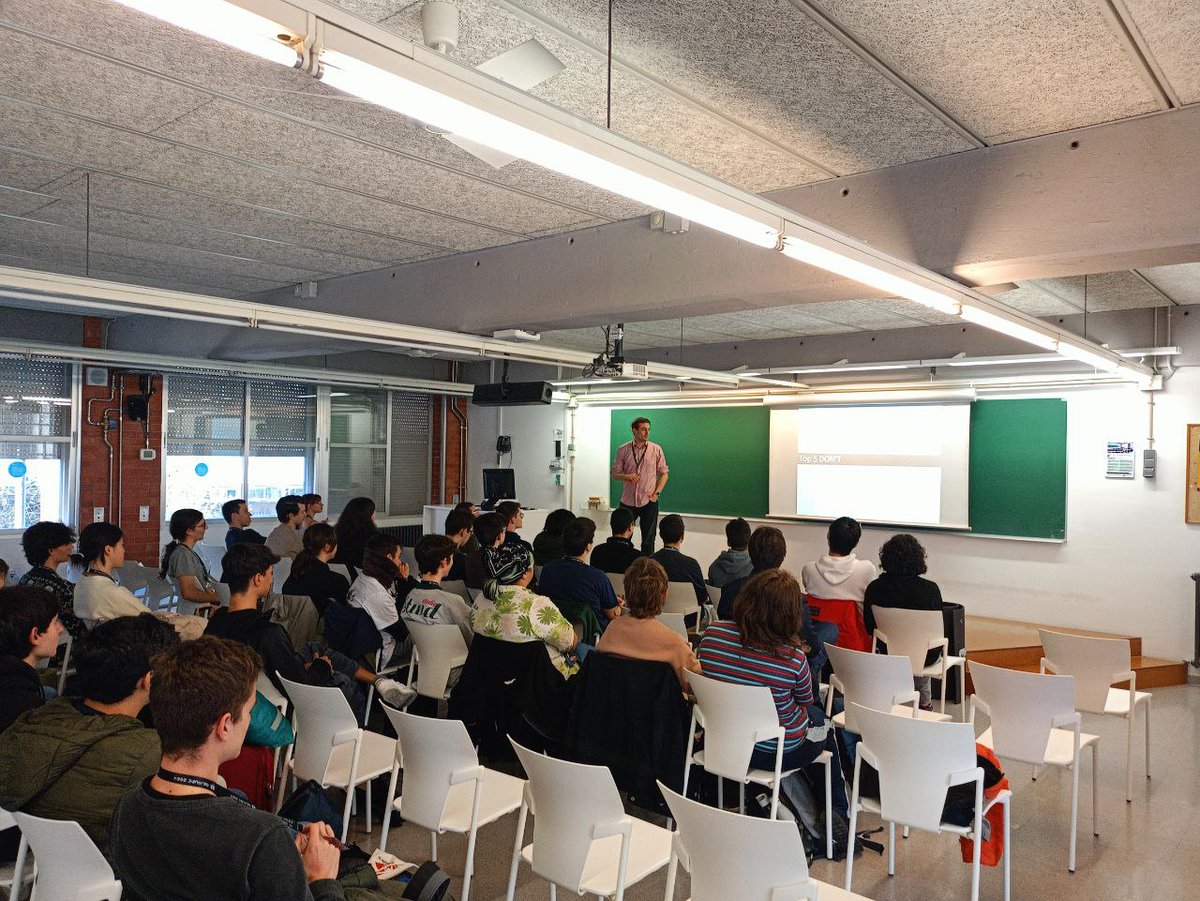 gamejambcn's tweet photo. Esperem veure-us de nou l’any vinent amb noves idees i projectes increïbles.
Moltes gràcies a tots i a totes!

📸 Podeu trobar les fotos al nostre Drive: https://t.co/YdBo9X4z81

🎮 Els jocs estan disponibles aquí: https://t.co/MmmW9rCGRZ https://t.co/tyXeIA00mM