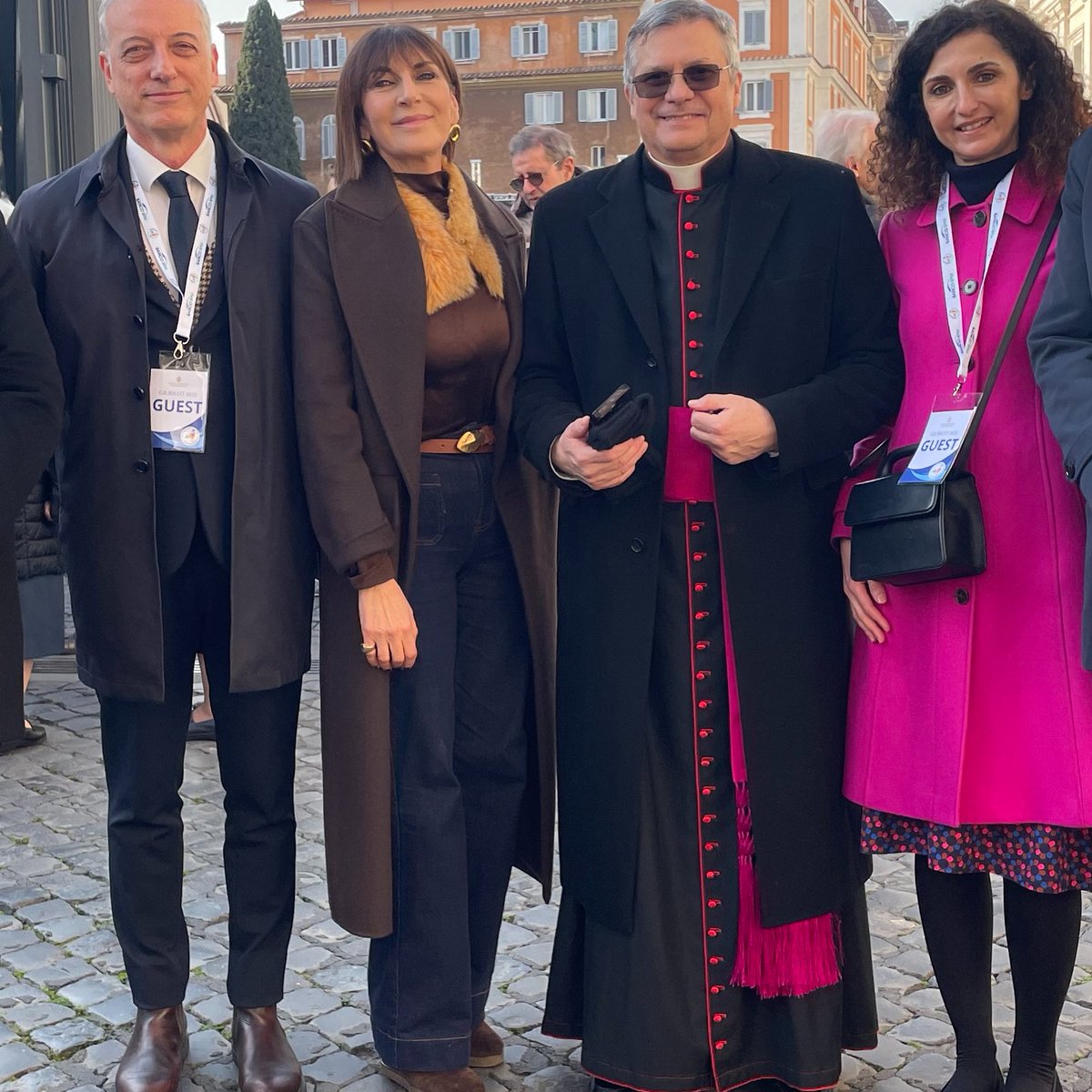 CorecomLombard's tweet image. La Vicepresidente del @CorecomLombardia Marianna Sala, ha preso parte al 𝐆𝐢𝐮𝐛𝐢𝐥𝐞𝐨 𝐝𝐞𝐥 𝐦𝐨𝐧𝐝𝐨 𝐝𝐞𝐥𝐥𝐚 𝐜𝐨𝐦𝐮𝐧𝐢𝐜𝐚𝐳𝐢𝐨𝐧𝐞, a #Roma, sabato 25 gennaio. Con lei una delegazione del Coordinamento Nazionale #Corecom. lc.cx/zyNJ1- @Pontifex_it