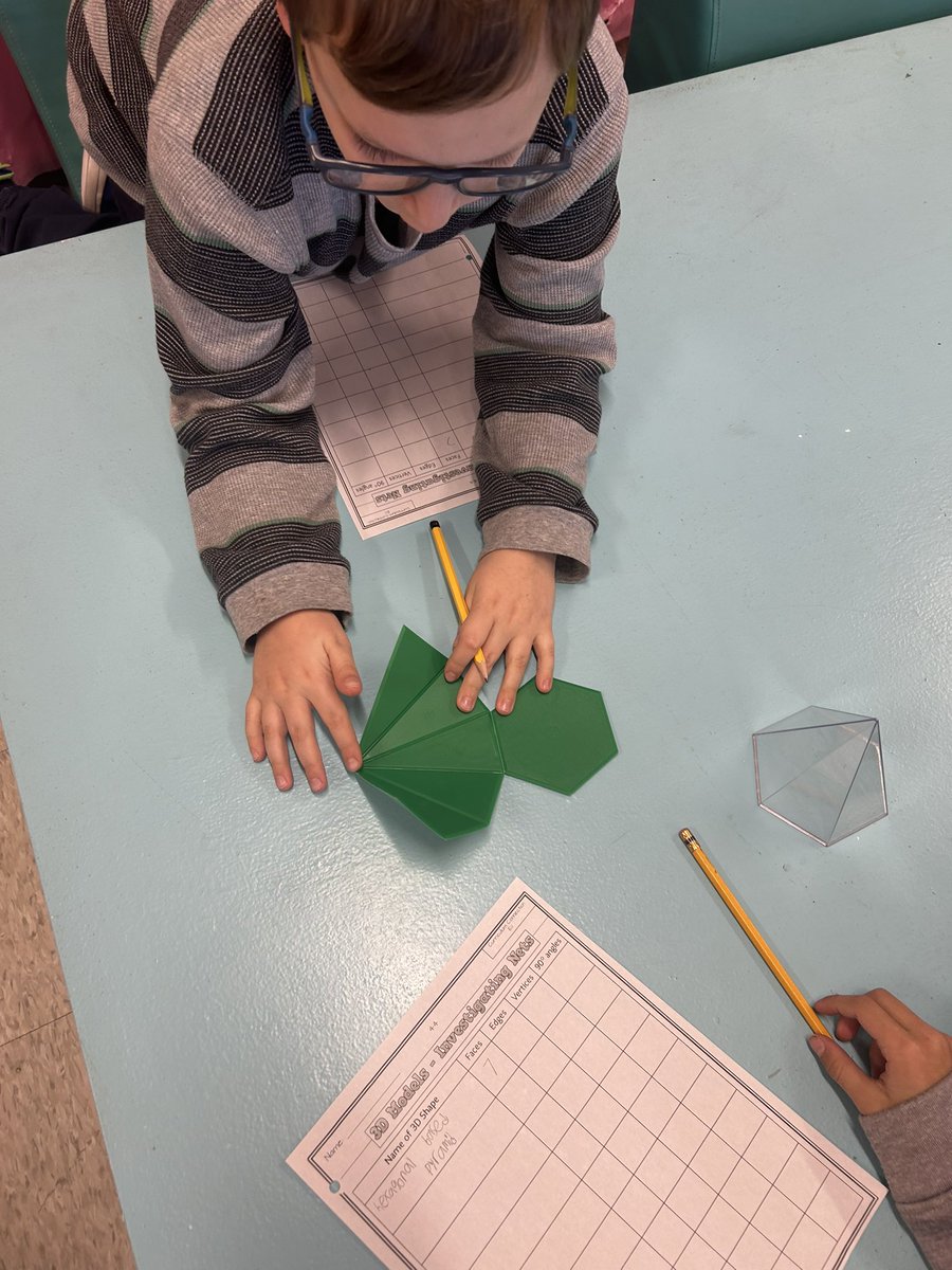 Mrs Schade tweet media