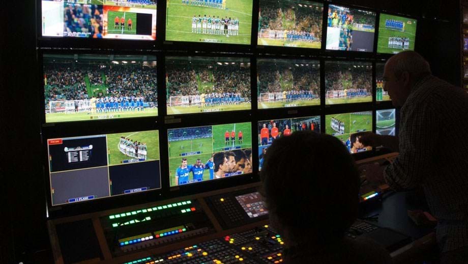 Eu, na quarta-feira, a ver a Champions.