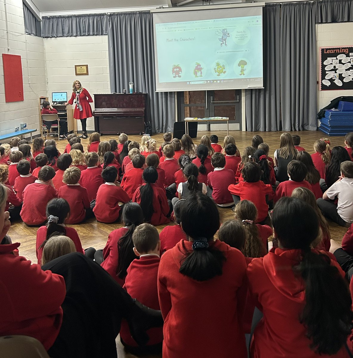 ChristiGabbitas's tweet photo. It’s very rewarding to know that the stories I wrote 13 years ago continue to inspire children today. The pupils at Weetwood Primary in #Leeds absolutely loved my characters, Brassica Broccoli and Pablo Pineapple. They especially enjoyed trying out different accents while engaging with the stories. #children #stories #books #storytelling