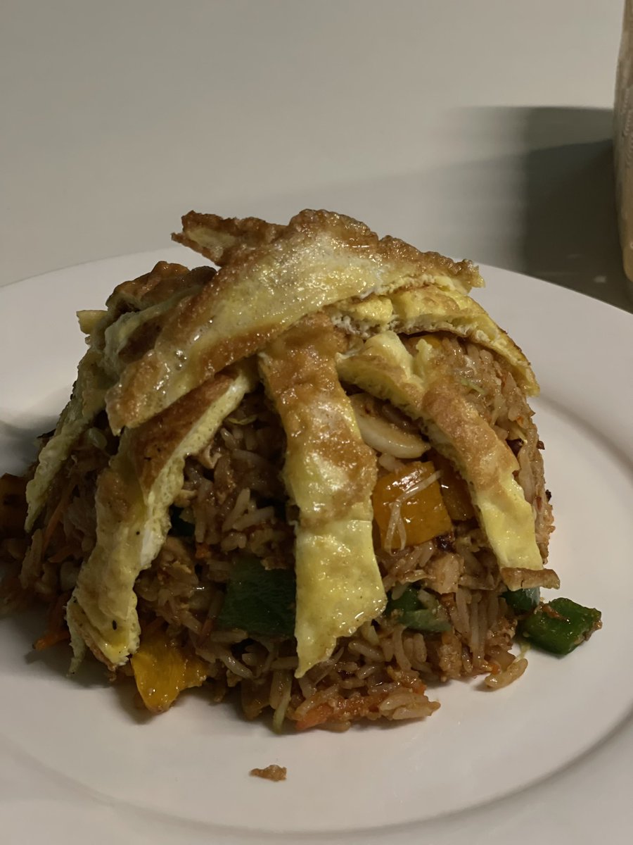 isseykuda's tweet photo. Quick. Mongolian fried rice 😋 Byyoni Cafe’ https://t.co/Fk3tFixgZu