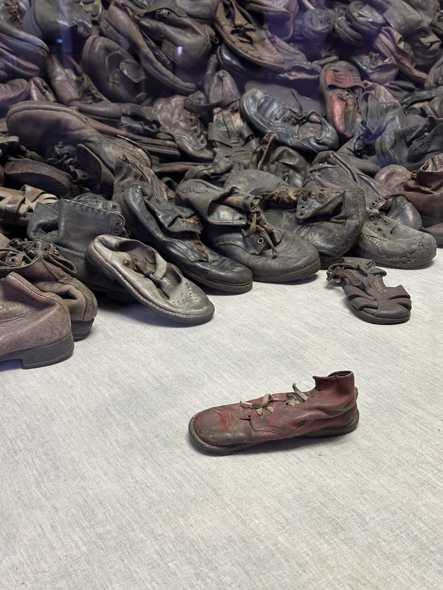 The Arcade Couple tweet media